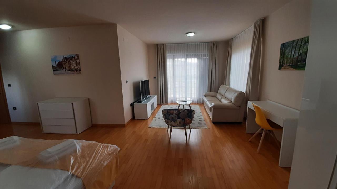 Relax Vila Kampel Koper Buitenkant foto